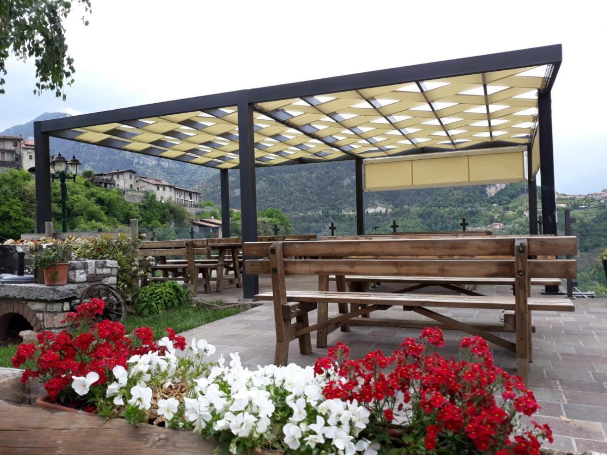 Agriturismo La Zangola Tremosine Luaran gambar