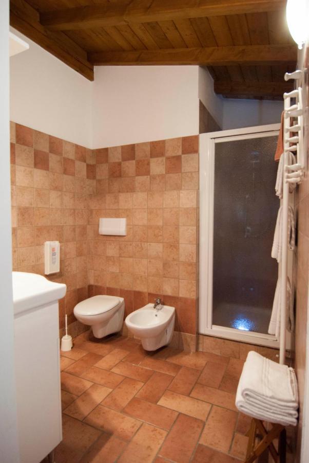 Agriturismo La Zangola Tremosine Luaran gambar