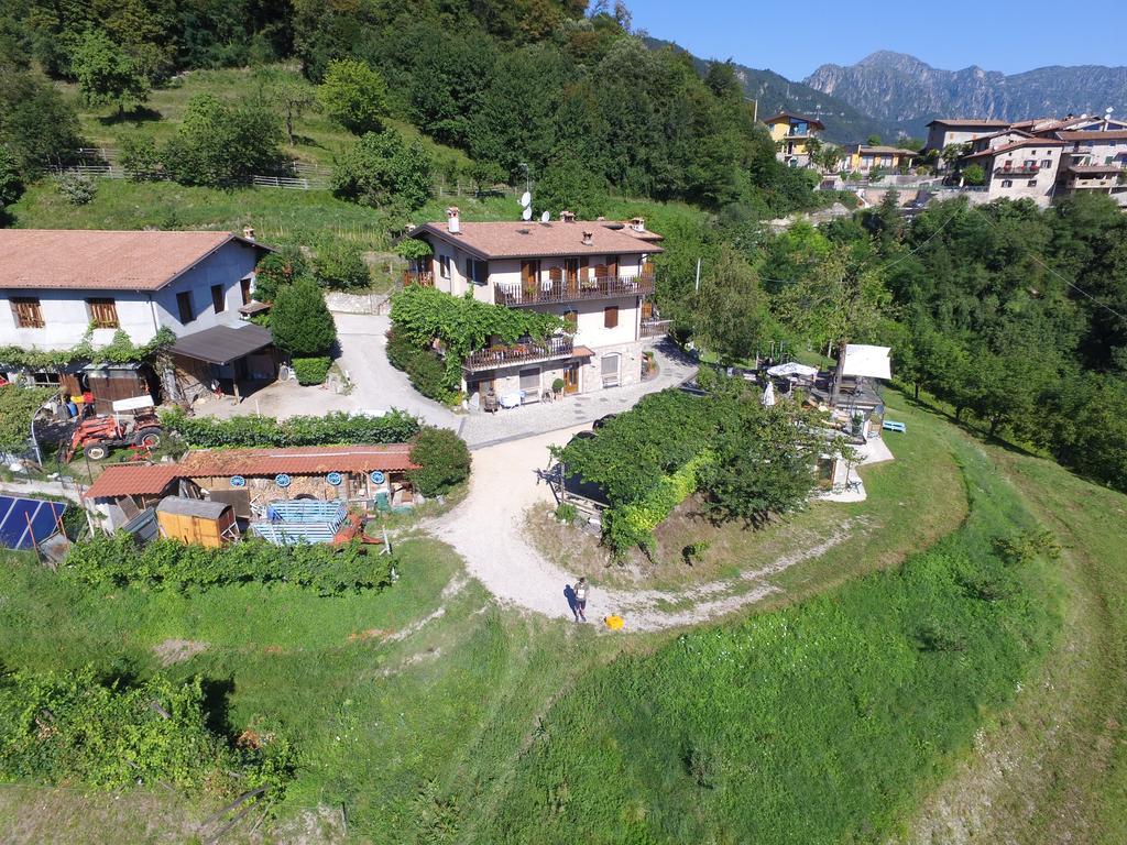 Agriturismo La Zangola Tremosine Luaran gambar