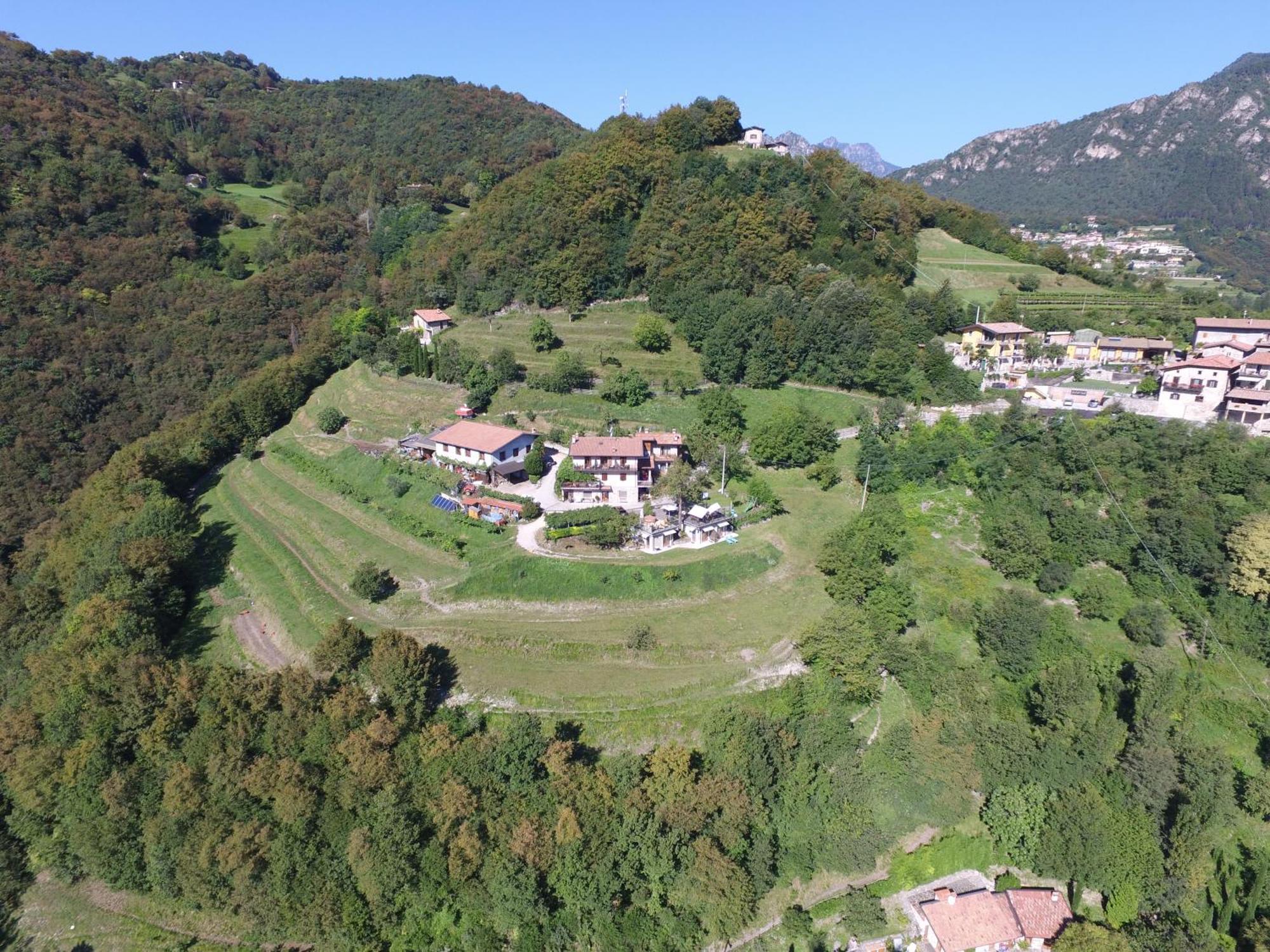 Agriturismo La Zangola Tremosine Luaran gambar