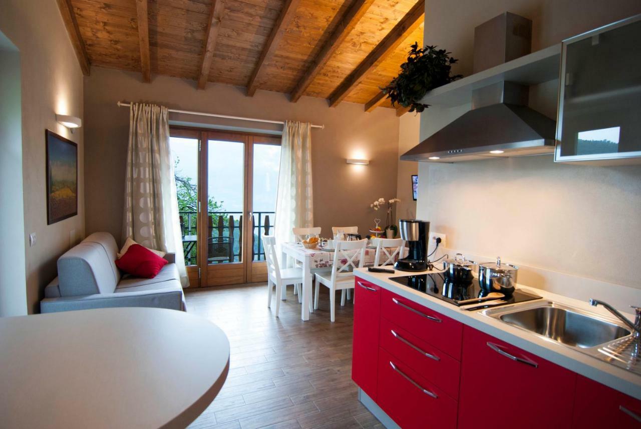 Agriturismo La Zangola Tremosine Luaran gambar